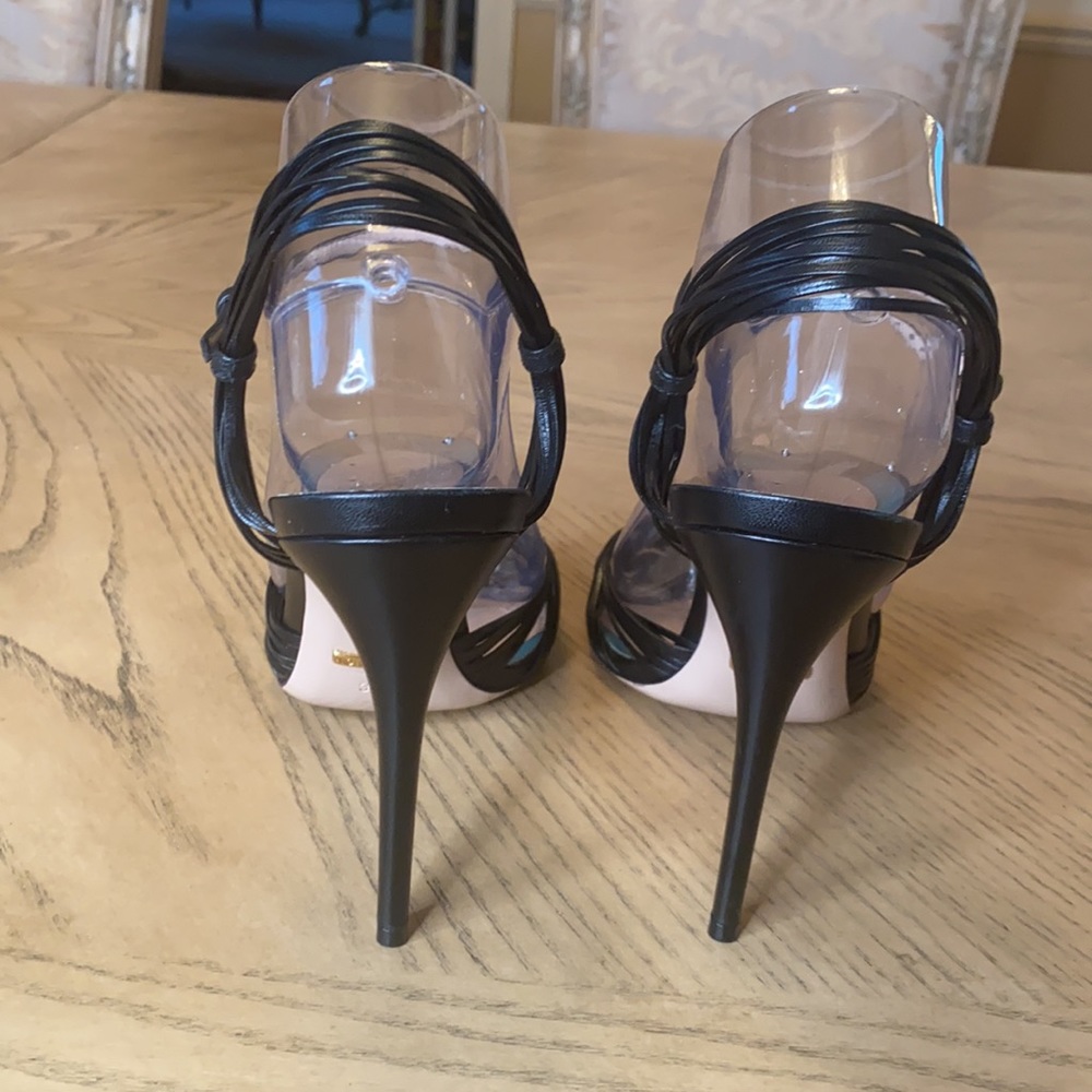 ❤️ Authentic Gucci Heels - Picture 6 of 8